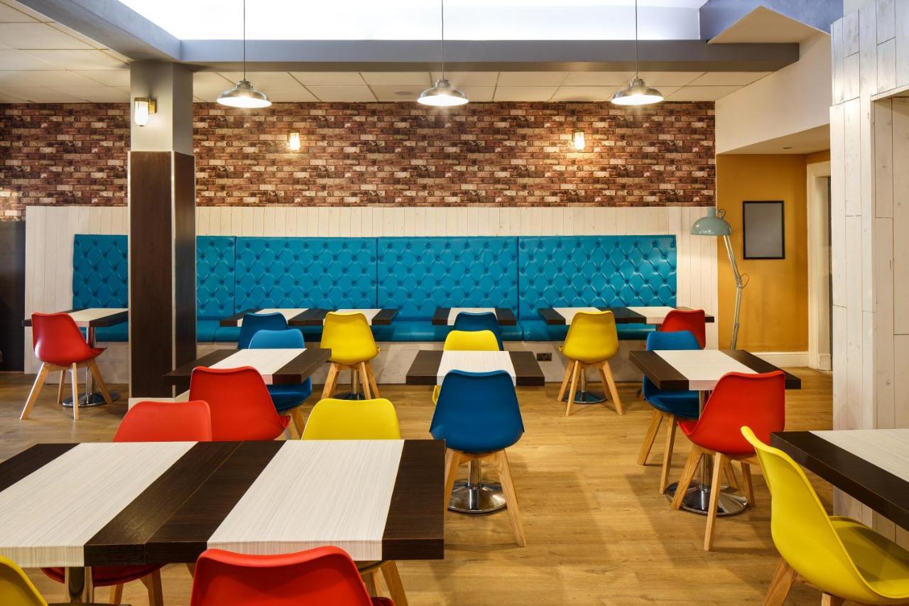 Ibis Styles Birmingham Oldbury Hotel Exterior photo
